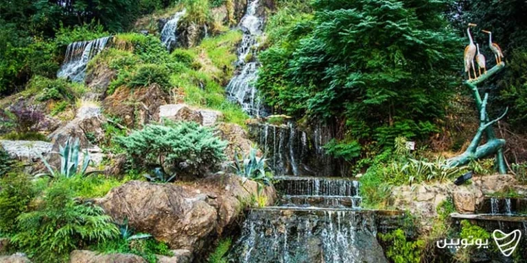 آبشار شیطان کوه