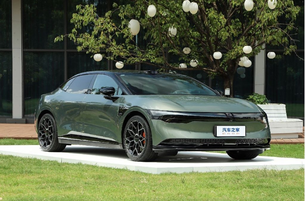 Meet the Ziker 007: China's Luxurious All-Electric Sedan Debuts in Style!