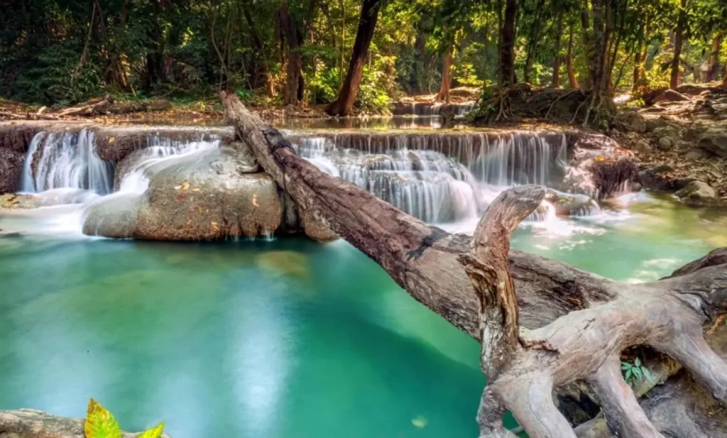 Discover Randan Village: A Stunning Summer Escape Just Outside Tehran