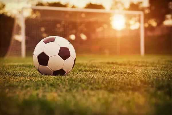 Shocking Revelations: The Staggering Salaries of Football Stars Spark Outrage and Debate
