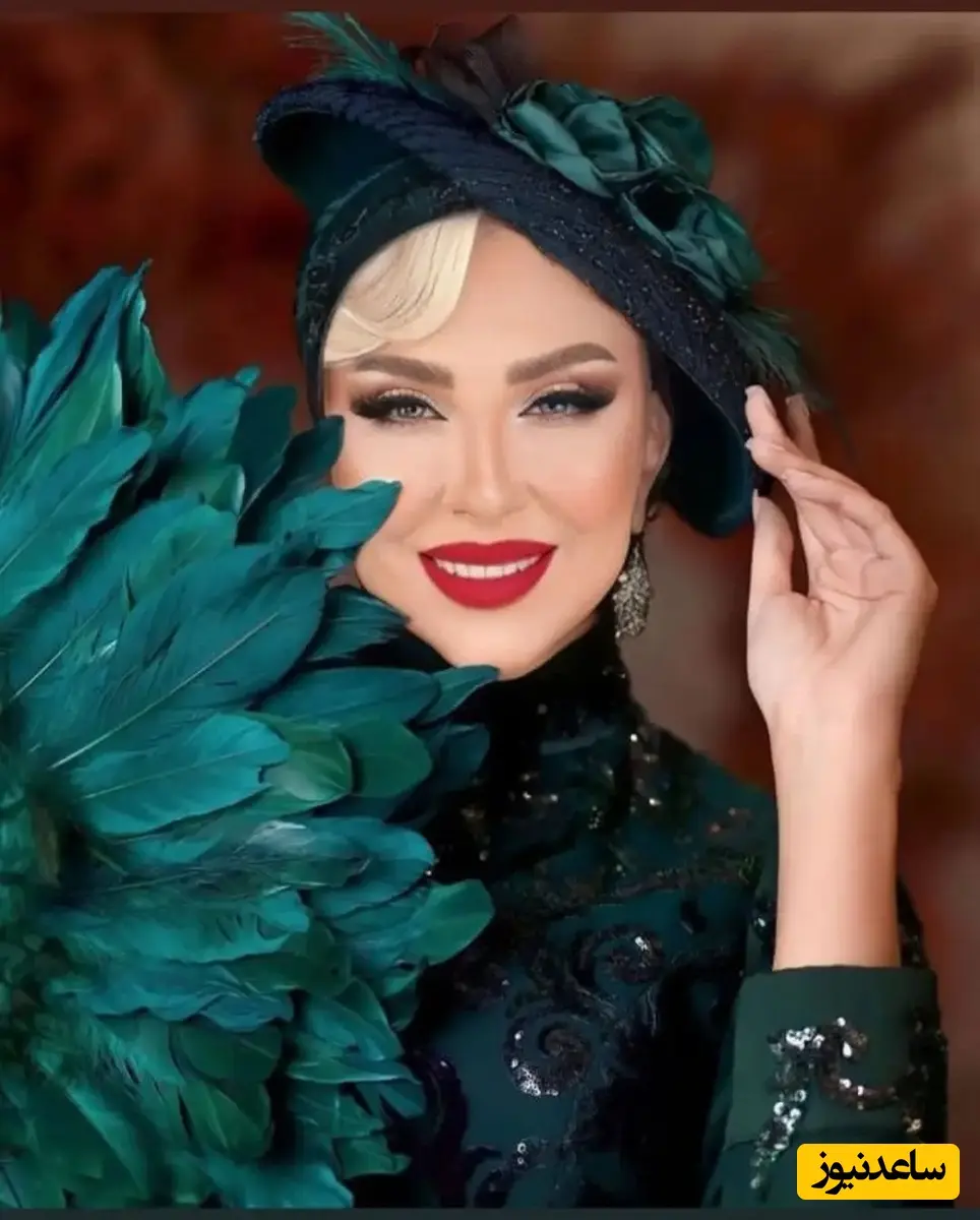 Marjan Golchin Stuns in a Chic 'Spearmint' Ensemble