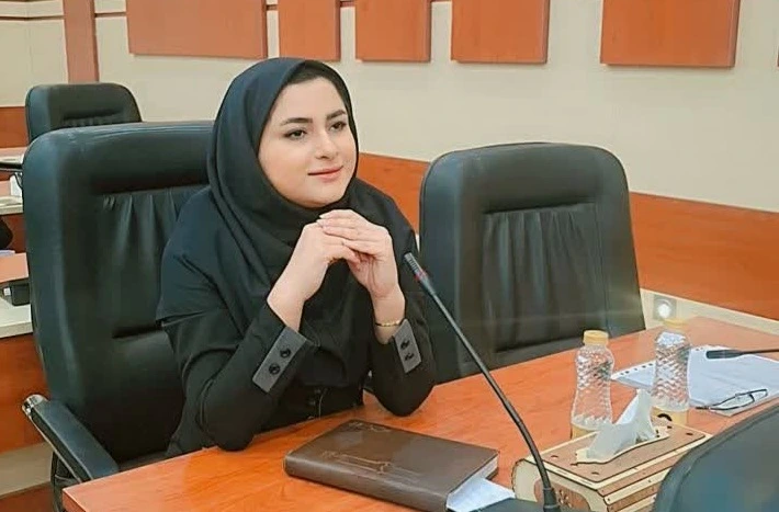 چگونه تشویق و قدردانی صحیح بر اعتماد به نفس کودکان تاثیر می گذارد؟ و چه راهکارهایی برای تشویق موثر وجود دارد؟ دکتر پریسا کربلایی حسنی پاسخ می دهد