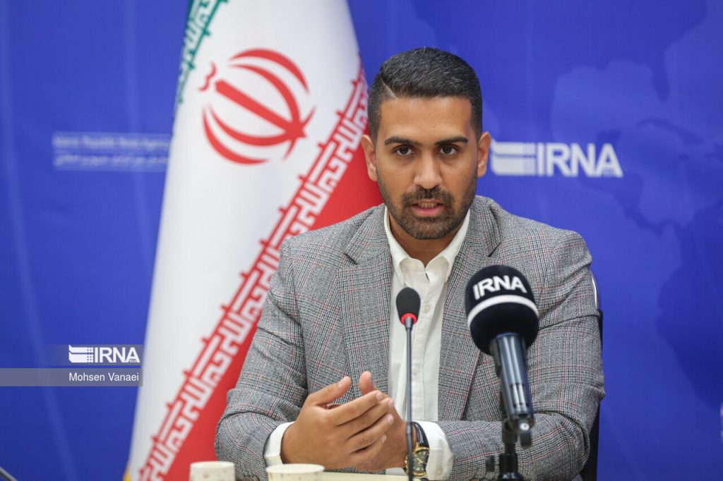 از خیابان تا فضای مجازی؛ چهرههای نوین بهرهکشی از کودک و نوجوان/ «در تهران، مشهد و اهواز، بخشی از نوجوانان کار فاقد شناسنامهاند»