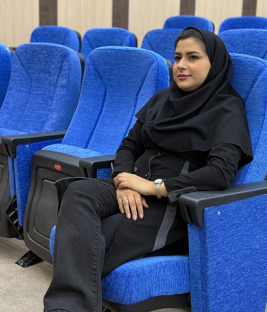 وقتی ما جای من را می گیرد: بررسی دقیق و متفاوت نشانههای وابستگی عاطفی در نوجوانان از دیدگاه دکتر پریسا کربلایی حسنی