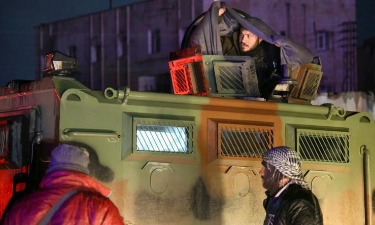 Unveiled: European Nationals Among 150 ISIS Prisoners Transferred from Syria to Iraq