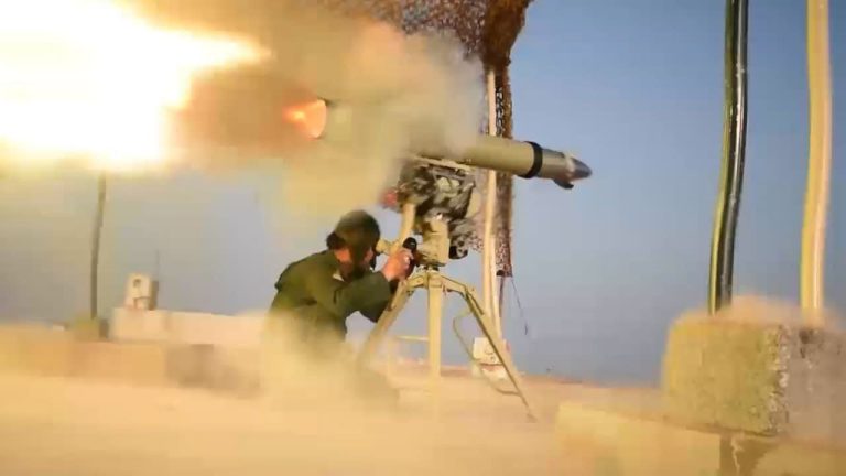 Dynamic Debut: IRGC Navy Kicks Off Persian Gulf Drills