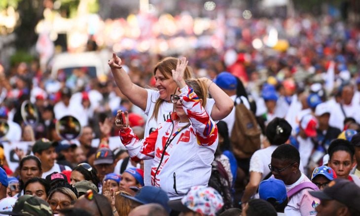 Thousands Strong: Venezuela Rallies for Maduro's Freedom