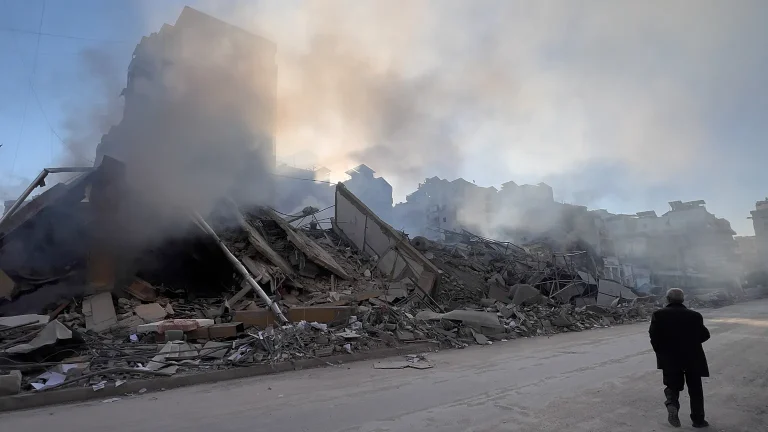 Financial Times Sounds Grave Warning: Iran Conflict Could Inflict Permanent Global Economic Trauma