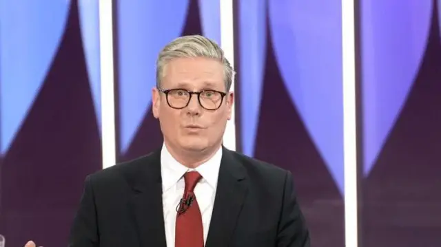 Starmer Blasts Rivals: They Pushed UK Towards Middle East Quagmire