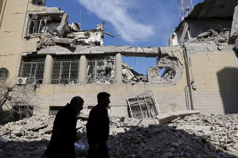 Washington Post: Arab Nations Hint at Stepped-Up Pressure if Iran Withholds Concessions