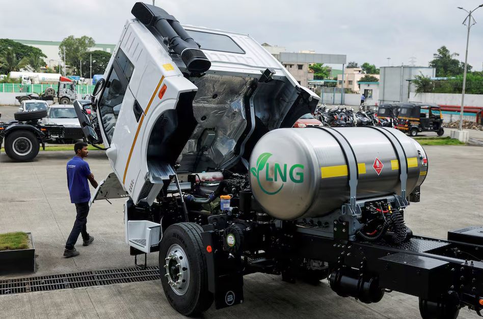 Trump's Iran Gambit Sparks Old Russian Friendship for India