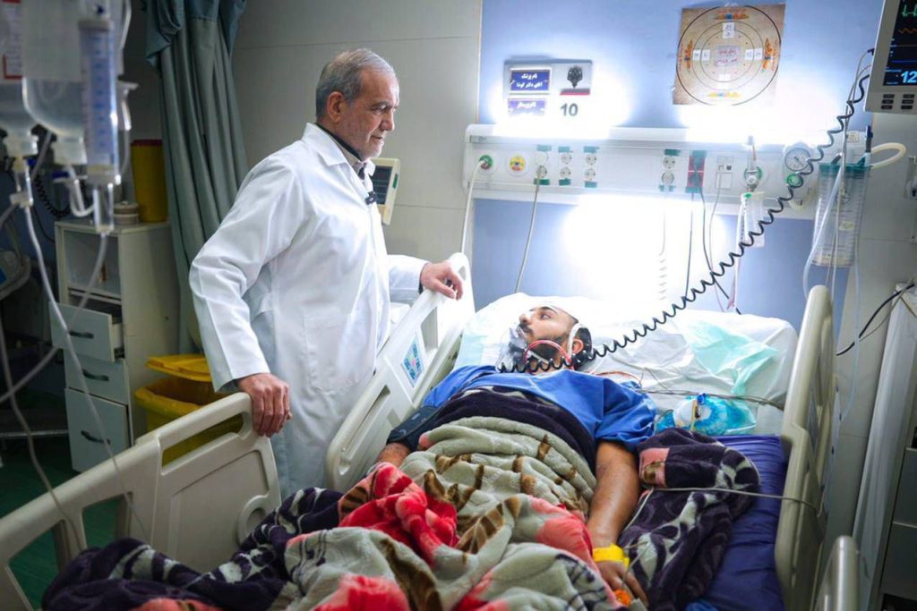 Pezeshkian at the Bedside: A Visit of Hope for Hospitalized Victims