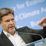 Global Politics as Weaponry: German Ex-Minister on a Potential Trump Second Term