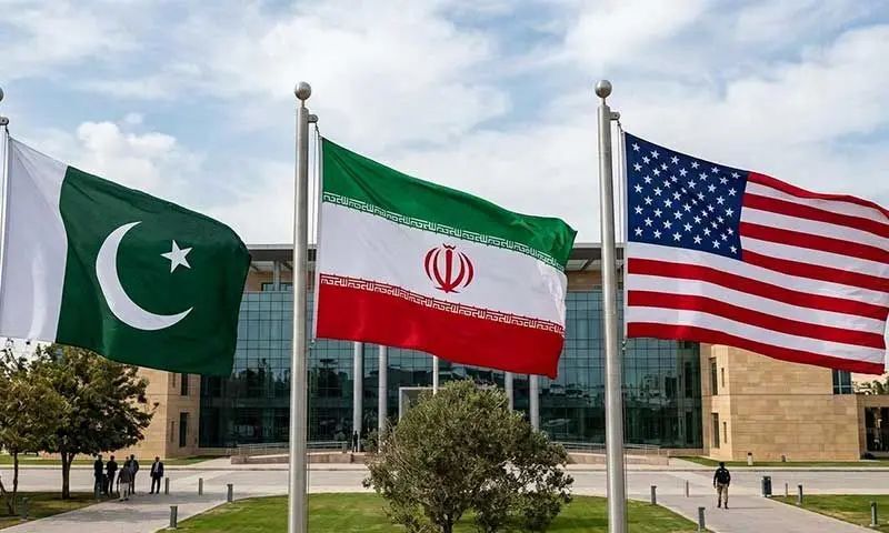 Iran-US Talks with Pakistan PM to Commence After Separate Delegations' Meetings