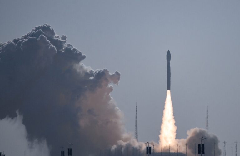 China's Kinetica-1 Rocket Soars, Delivering 8 Satellites to Orbit