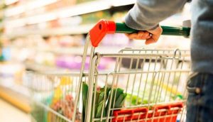 Shelf Stock Won't Fill Empty Tables: Iranian Households Squeezed by Declining Purchasing Power