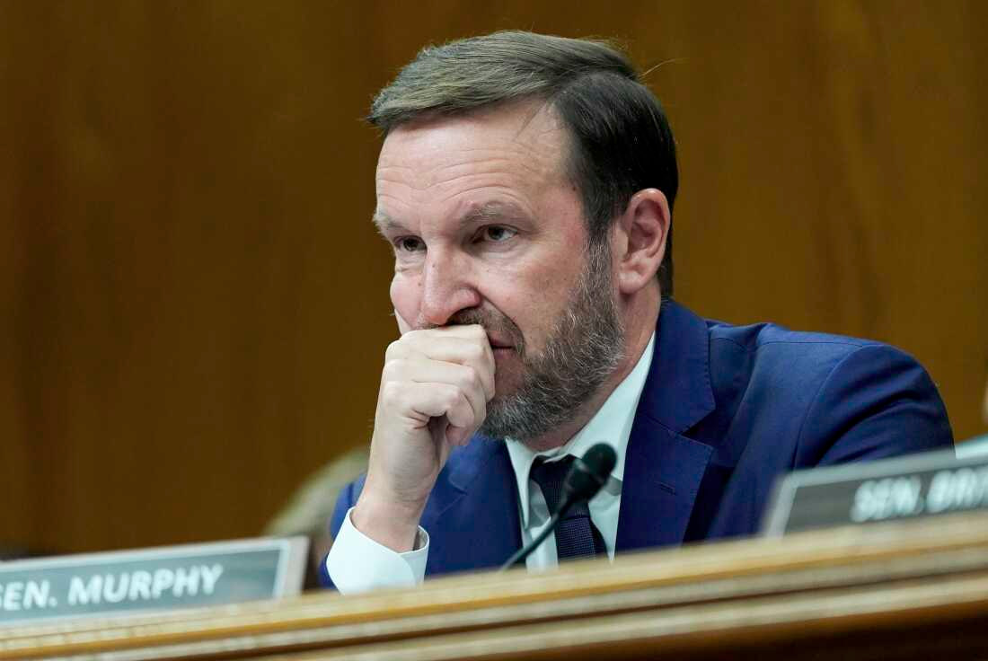 Senator Murphy Condemns Trump's Iran Threat as "Blatant War Crime