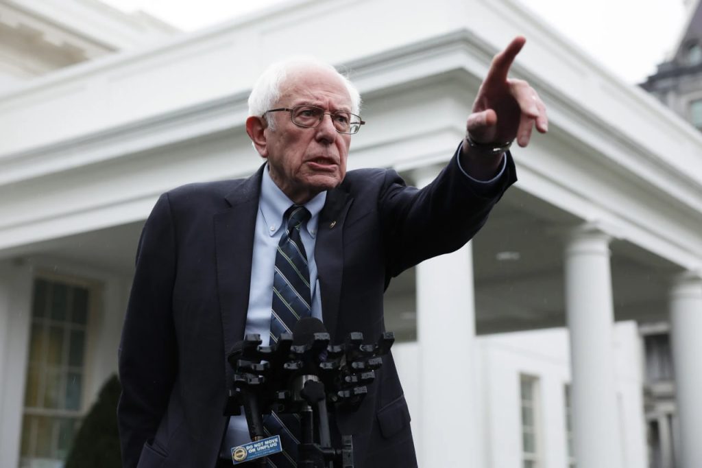Sanders Denounces Trump's "Dangerous" Iran Threats