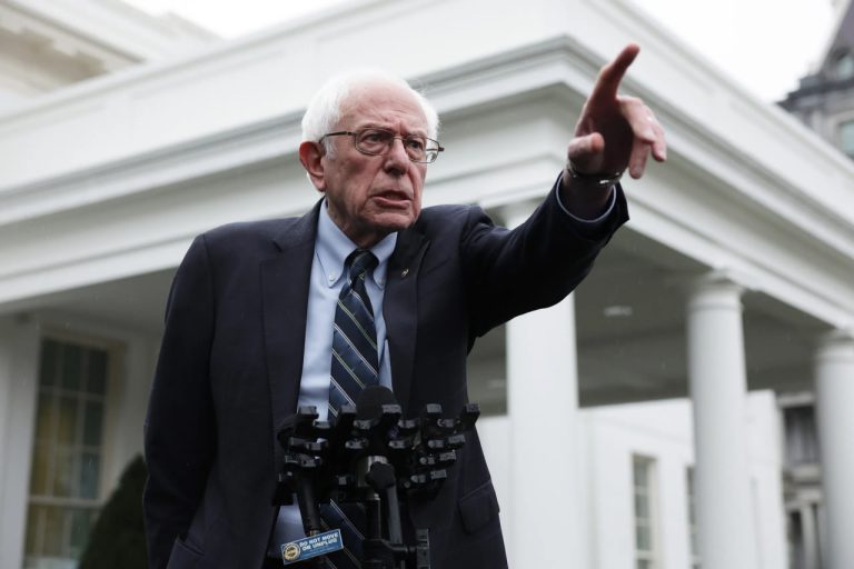 Sanders Denounces Trump's "Dangerous" Iran Threats